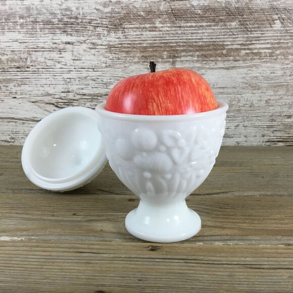 Vintage Avon White Milk Glass Lidded Pedestal Candy Dish Floral Design - Picture 7 of 10